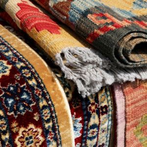  راهکارهای ساده برای تمیز کردن فرش اکریلیک