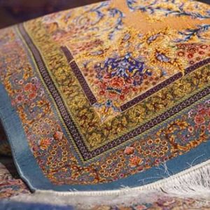 نگهداری فرش ابریشم