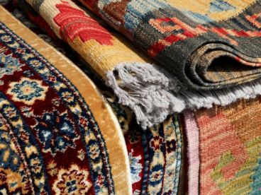  راهکارهای ساده برای تمیز کردن فرش اکریلیک