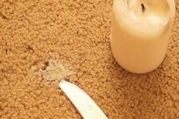  روش های پاک کردن موم شمع از روی فرش